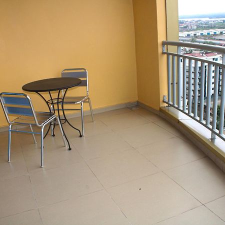 Residence Le Carat Bonapriso Дуала Екстер'єр фото