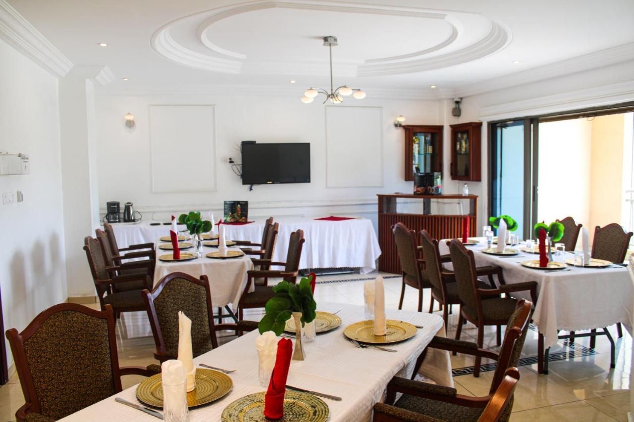 Residence Le Carat Bonapriso Дуала Екстер'єр фото