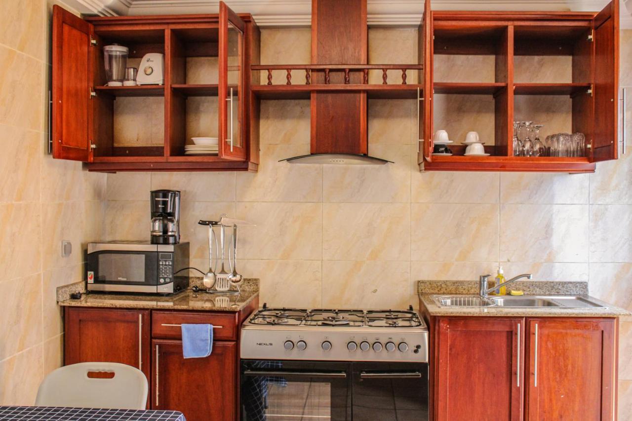 Residence Le Carat Bonapriso Дуала Екстер'єр фото