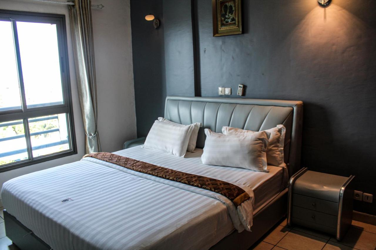 Residence Le Carat Bonapriso Дуала Екстер'єр фото
